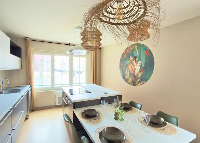 Abyssea - Chic Centre-ville & Netflix